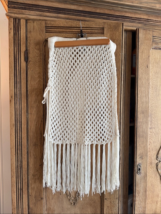 Lulus Dresses & Skirts - Lulu’s Fringed Crochet Mini Skirt in Cream